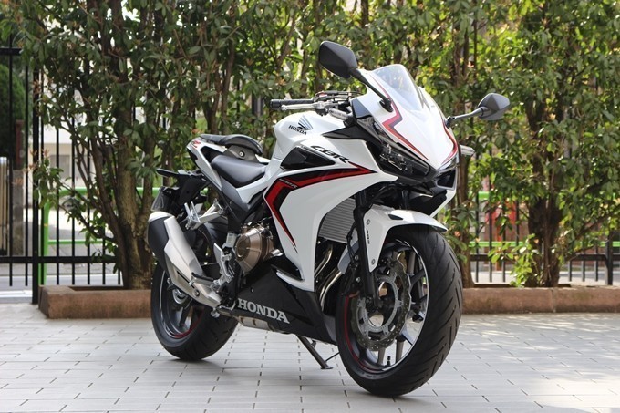 【试乘报告】全方位的骑乘表现 HONDA“CBR400R”