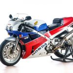HONDA原厂帮你修!“VFR750R RC30”复活计画预约启动