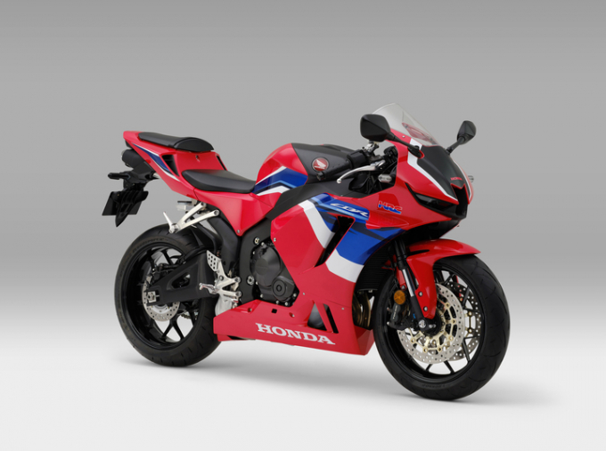 唤醒对赛车的热情 HONDA“CBR600RR”回来了！