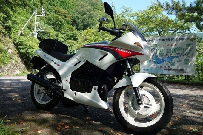 【車主有話說】沉睡25年重生！HONDA「VT250F」