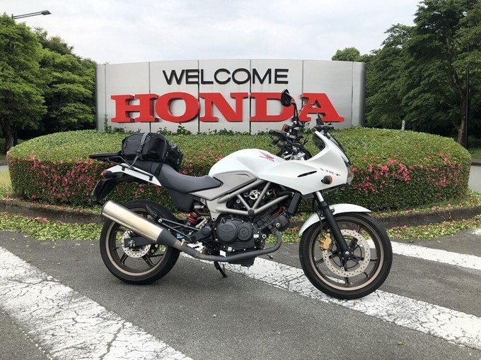 【車主有話說】日本資優生！HONDA「VTR-F」