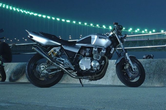 【車主有話說】我的第一輛摩托車 YAMAHA「XJR400R」