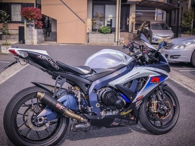 【车主有话说】连续拥有两台的好车“GSX-R750”