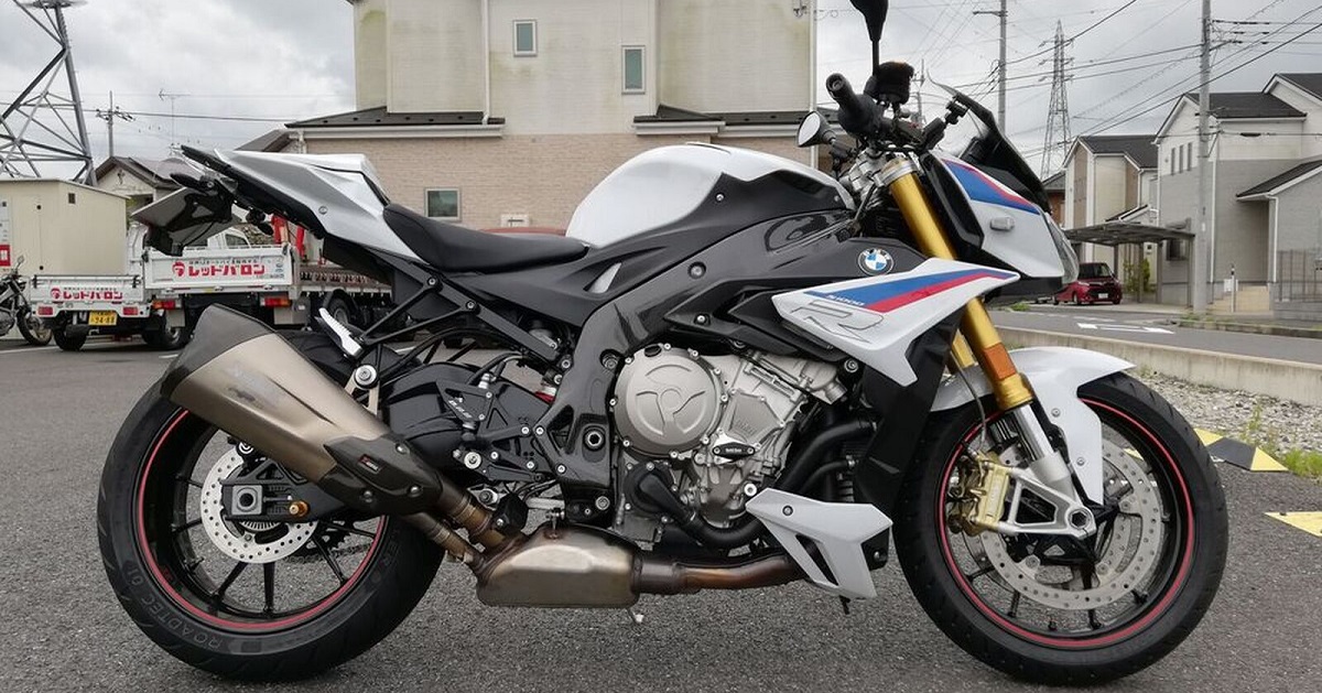 【车主有话说】不对称头灯最高！BMW“S1000R”