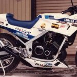 【車主有話說】並列四缸先驅!YAMAHA「FZ250 PHAZER」
