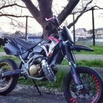 【車主有話說】二行程猛爆動力!HONDA「CRM250AR」