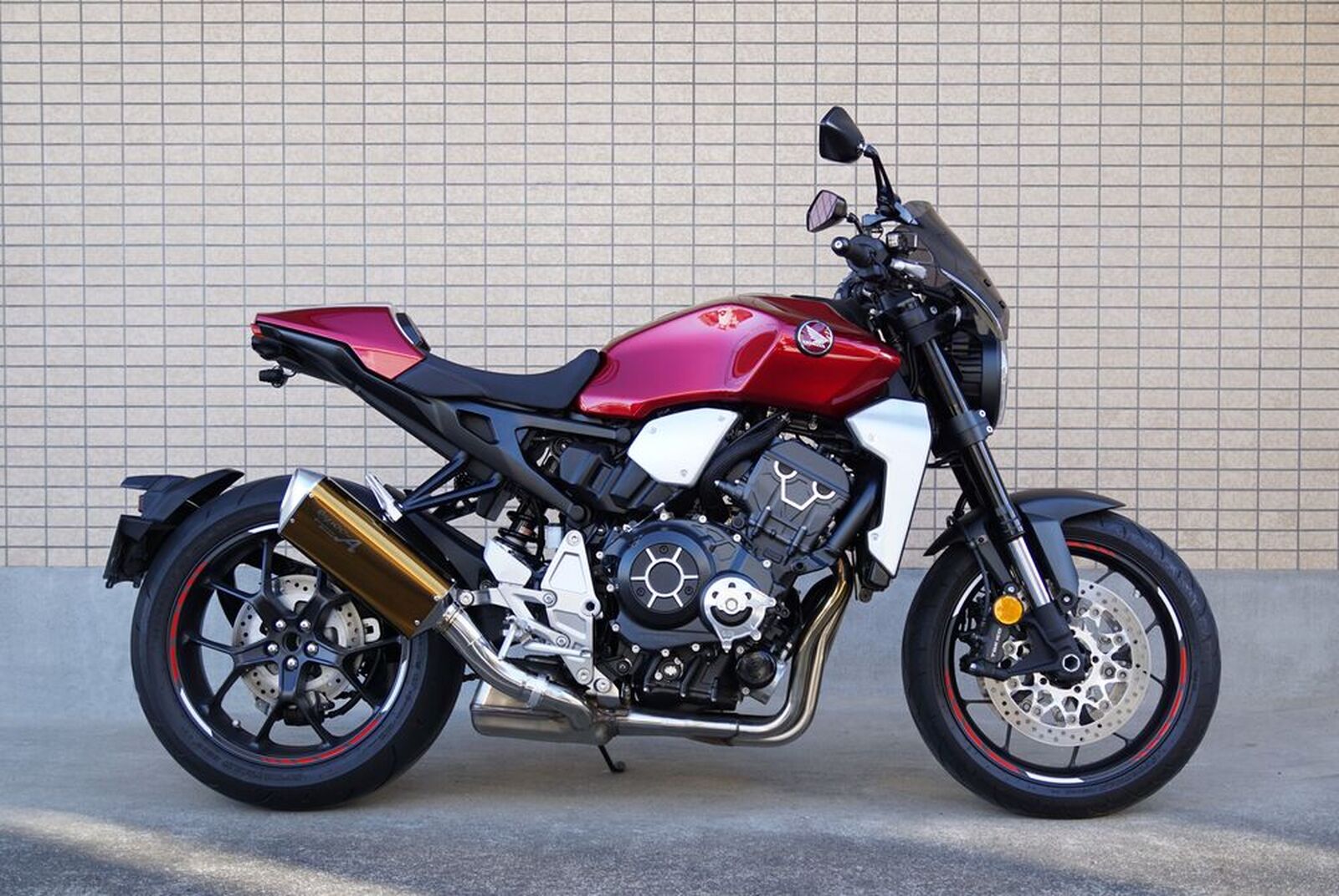 【車主有話說】旗艦級街車 HONDA「CB1000R」