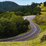 【編輯長專欄】山道非賽道!透過「這三點」來保持行車安全