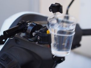 手机镜头守护者！DAYTONA“智慧型手机支架减震模组”