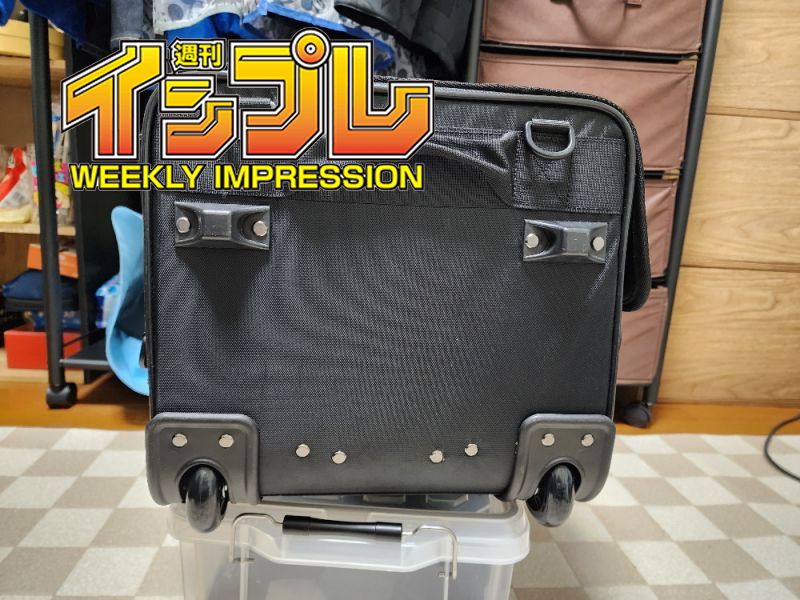 【日本車友使用心得】滾輪和拉桿這咖都有！最適合過夜旅行的座墊包就是你了！