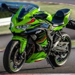 超级热血:400cc史上最强的80PS马力降临!解析媲美赛车的Kawasaki ZX-4R车系