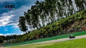 車隊透過全新的 EWC CARES 獎盃以展現持續性發展承諾