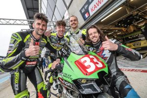 Calia 警惕強大的競爭對手，協助Louit April Moto車隊奪得EWC Superstock桿位