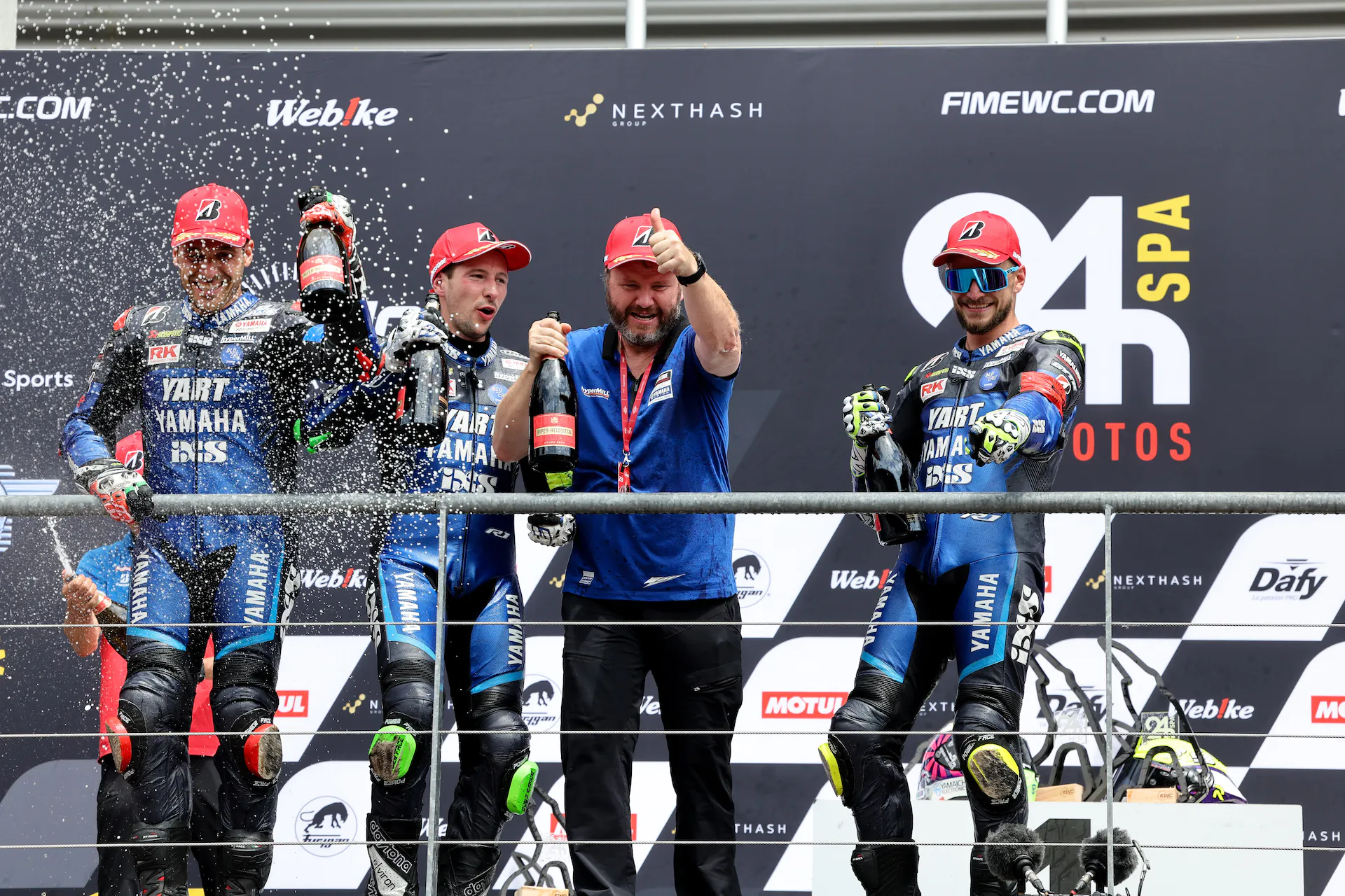 结束长达14年的等待，YART Yamaha在SPA赛道夺得24小时世界耐力锦标赛的荣耀