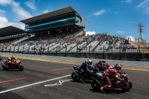 EWC 速报:4小时后Team HRC暂时居于首位