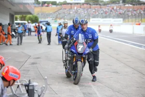 绝不放弃的Hanika获得了Anthony Delhalle EWC Spirit Trophy