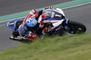 Josh Hook因傷退出EWC鈴鹿8小時耐力賽 