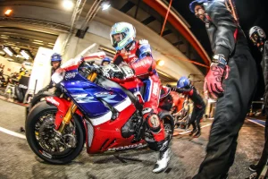 Honda靠着两场胜利和333号车的协助，赢得EWC制造商冠军