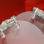 【2023 米兰车展】同级最轻!Brembo HYPURE 不对称辐射卡钳亮相