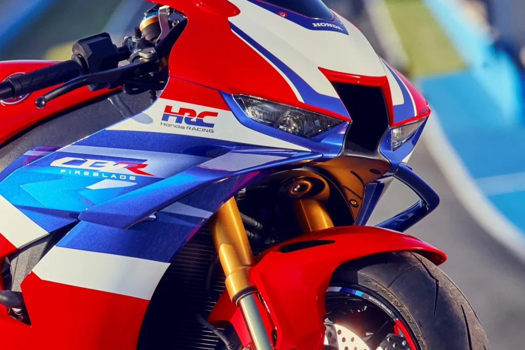 根據最新MotoGP的回饋所設計的新款定風翼