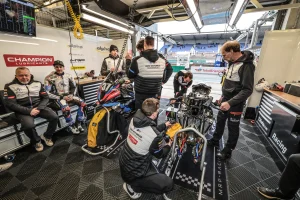 EWC 明星車手 Guintoli 談論即將到來的雙重挑戰