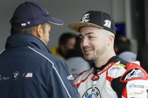 FIM耐力世界錦標賽車手Randy de Puniet和Jérémy Guarnoni感謝前隊伍