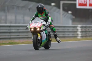 地震没有影响Uniserv Moto82 Team,车队成员为2024 FIM EWC做好准备