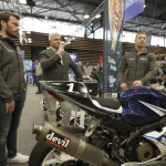 FIM EWC車手和摩托車在Salon du 2 Roues展上一同亮相