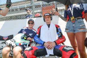 EWC 與 FLORIAN ALT  的五次交談