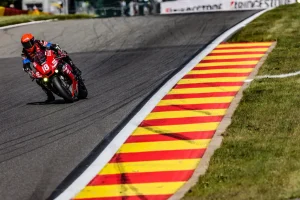 SPA比賽中的一顆石頭摧毀了Team 18的希望