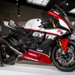 GYTR R1 Pro 25週年紀念版首度完工亮相,最接近WSBK賽車的市售車款