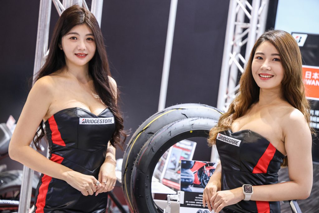 BRIDGESTONE現場Show girl