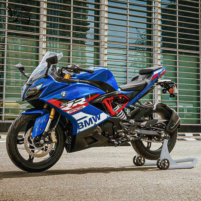 蓝色宝马赛车魂！BMW 小跑车 G 310 RR 新色登场