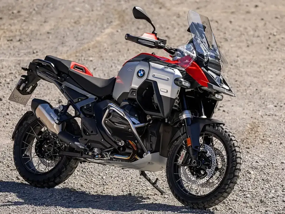 配备最新电控自动变速系统 ASA！外观再升级的 2025 BMW R1300GS Adventure