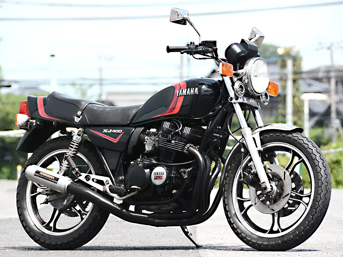 超越二冲程的野心，Yamaha在四缸浪潮下的经典之作XJ400D