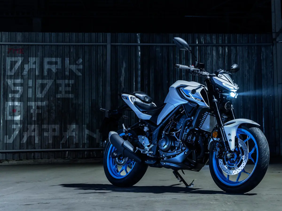 Yamaha MT-03/125 小改款登場，新增「冰暴白」配色，MT-125 歐規版搭載導航功能