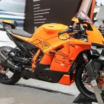 【2024米蘭車展】KTM 旗艦跑車990 RC R 賽道基因注入,搭載 Akrapovic 排氣管WP 前叉等配備