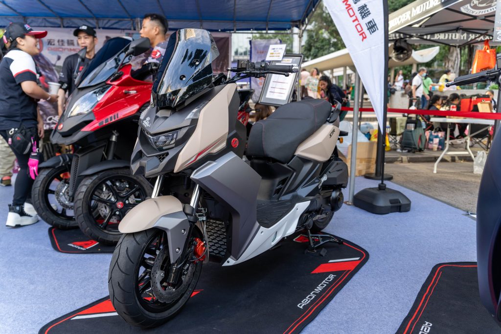 STR250/300