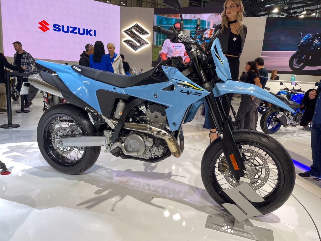 Supermoto版本的DR-Z4SM