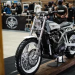 横滨改装车展必看!HEIWA MOTORCYCLE以Triumph Street Scrambler重新诠释Scrambler精神