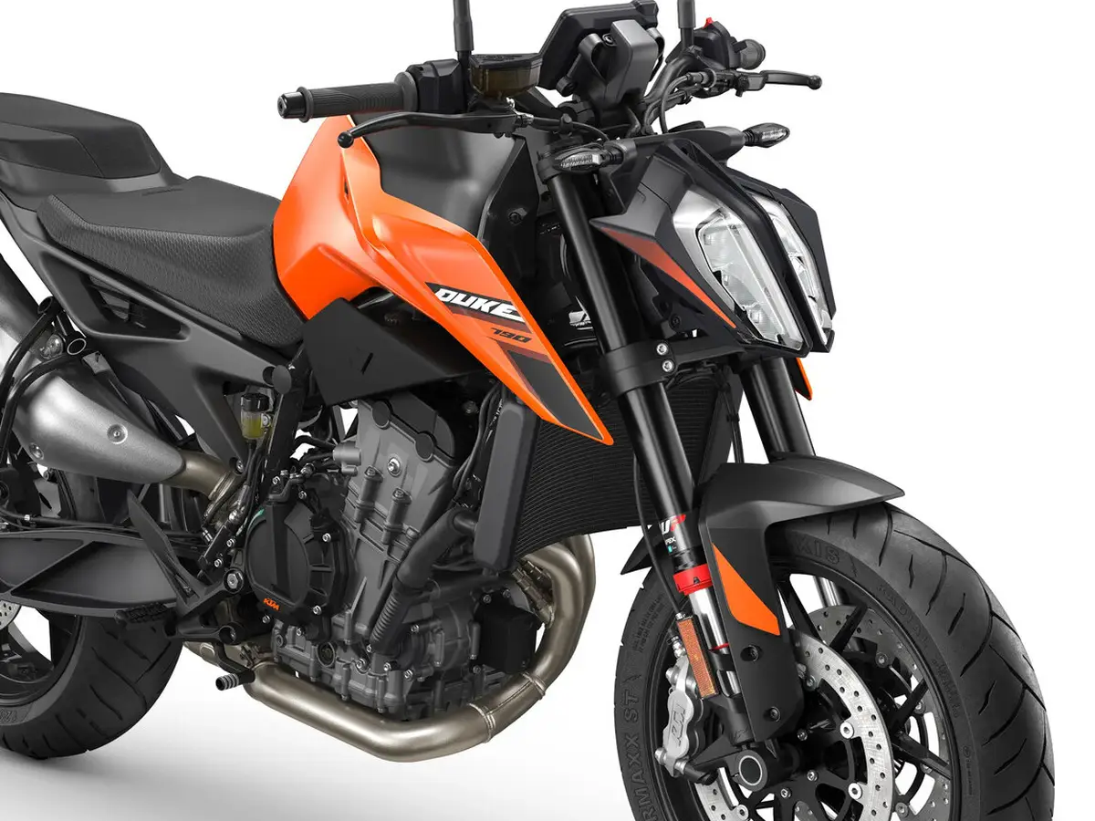 2025 KTM“790 DUKE”首次小改款，全新头灯与仪表全面升级