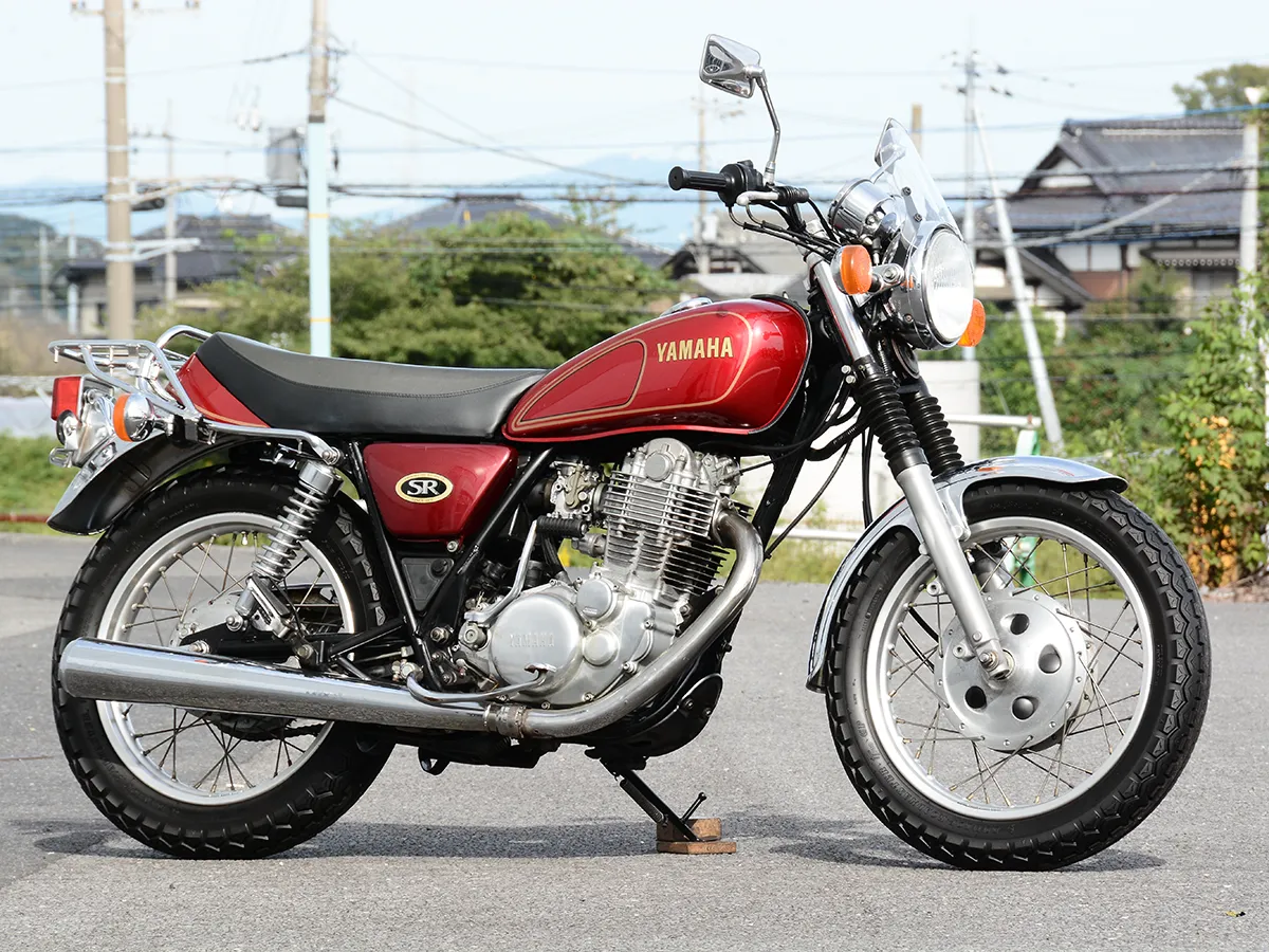 與SR400個性不同，獨樹一格的經典大單缸街車Yamaha「SR500」