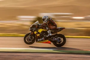 ELF Marc VDS Racing Team/KM99于葡萄牙进行测试