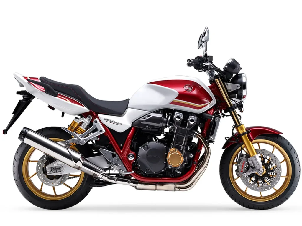 CB1300 Super Four 30th Anniversary（2022）也發售了「BIG-1」30週年紀念版。是採用專用懸吊系統的特別規格