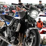 Honda CB1000F Concept 实车曝光!CB粉丝聚会现场直击:CB-F 老车主怎么看?Z900RS 终于有对手?