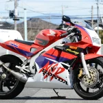 即使经过30年以上依然闪耀不减,最强二行程仿赛车“NSR250R SP”