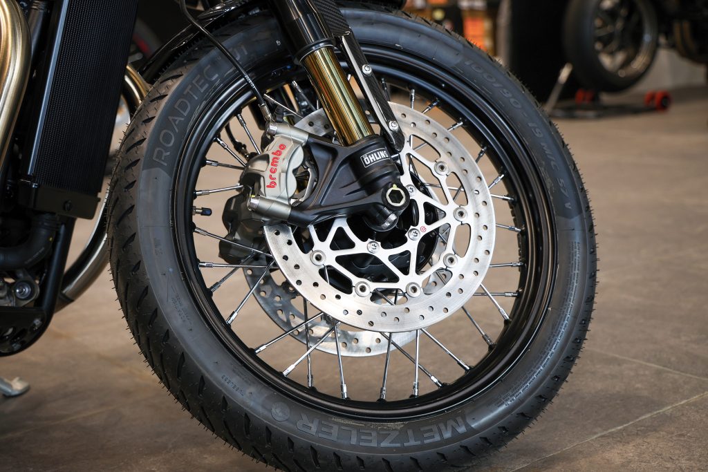 TFC版前輪使用Brembo剎車,有更好制動效能