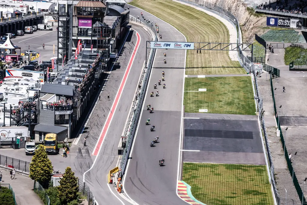EWC 斯帕8小時摩托車耐力賽：關鍵時刻表