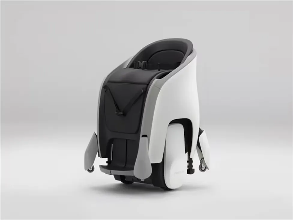 大阪世博直击!HONDA 最新款“UNI-ONE”免手持个人移动载具首度亮相