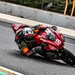 Team 18車隊在EWC Superstock組別冠軍爭奪戰中急起直追